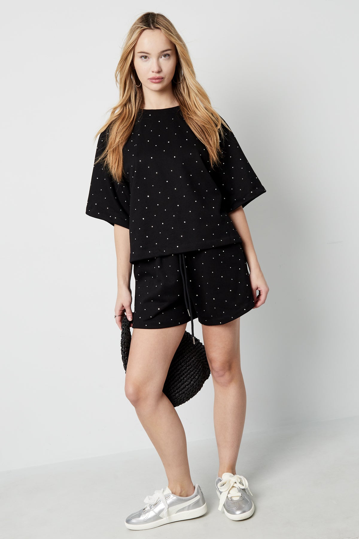 Top glitters in the sky