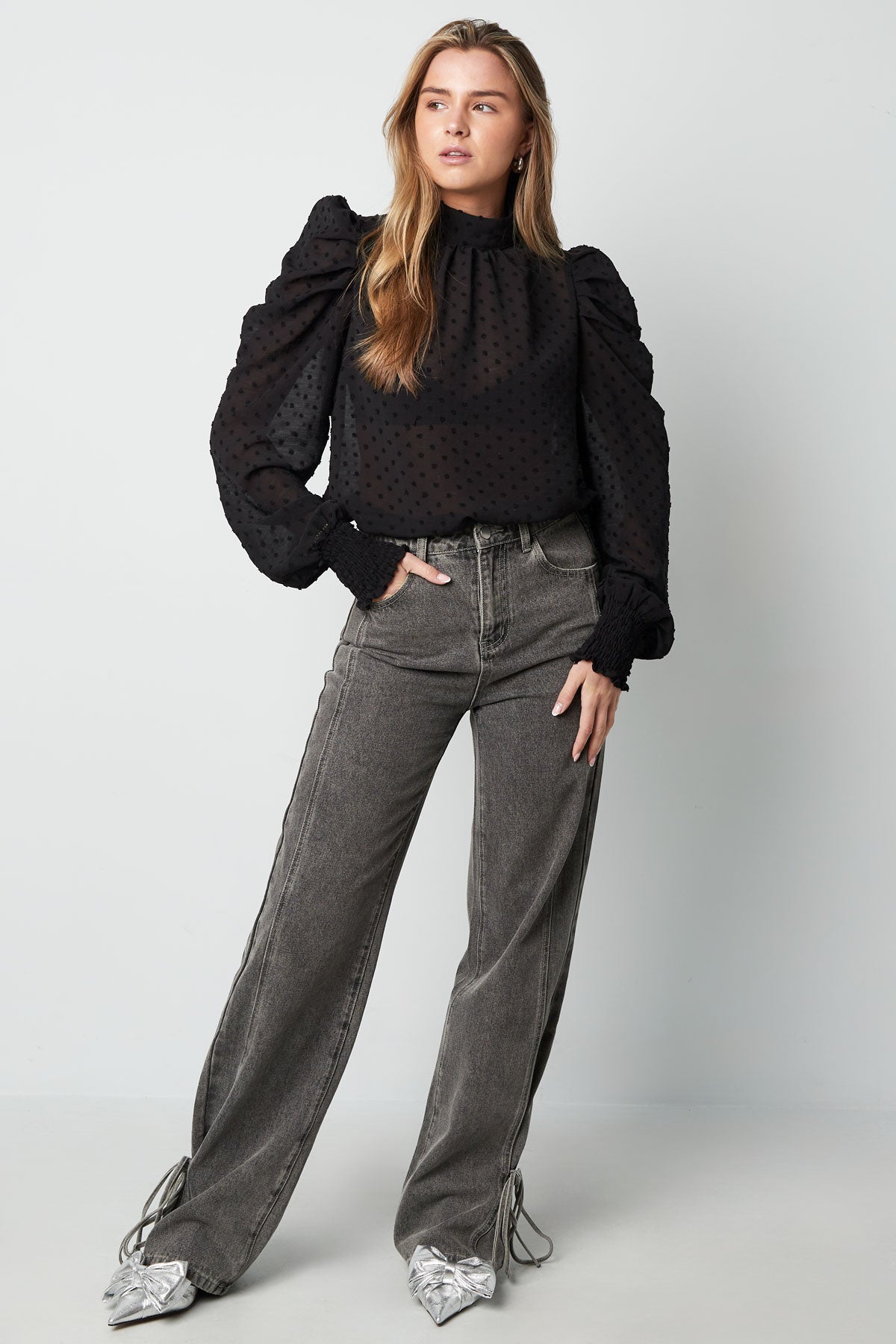 Blouse met bolletjes