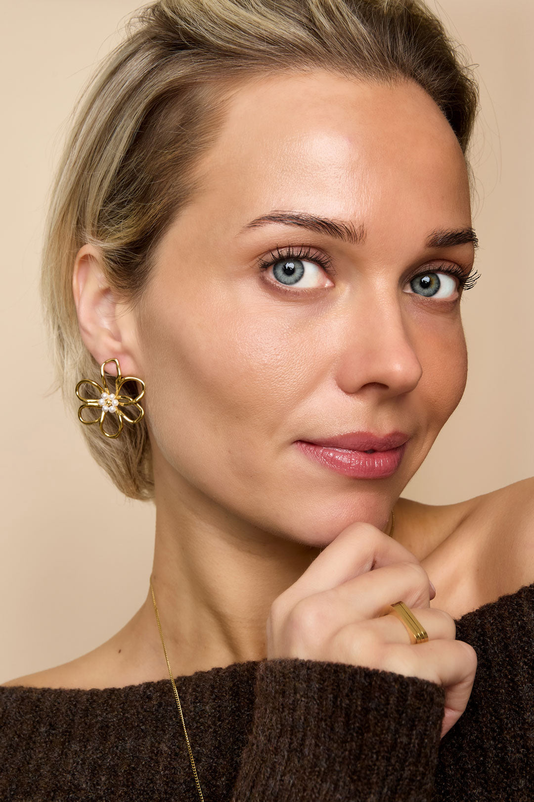 Roestvrijstalen oorbellen met bloemmotief, casual, dagelijks, eenvoudig, serie, damessieraden