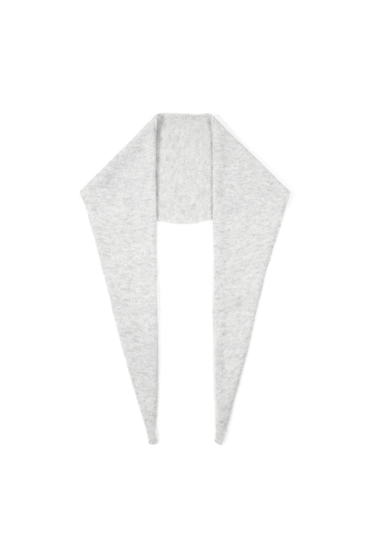 Minimalistische effen driehoekige sjaal