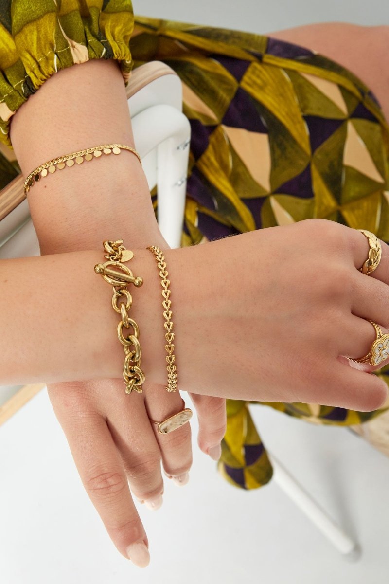 armband linked heartsRojaluxe