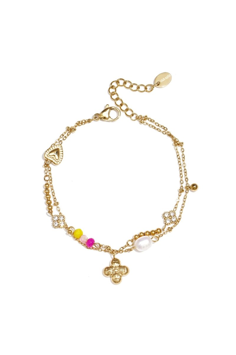 Armband met hangende klaver, parel en kralenRojaluxe