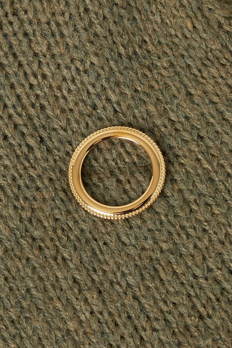 broche the circle - 2 kleurenRojaluxe