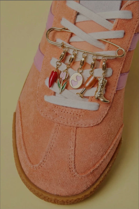 Charm Collector Pin 5Rojaluxe