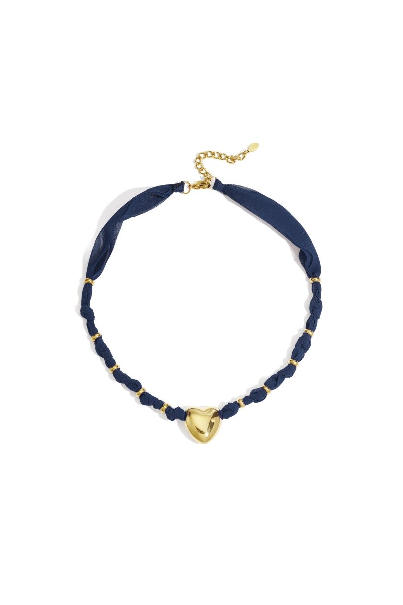 Choker met hart hanger en stoffen band - 2 kleurenRojaluxe
