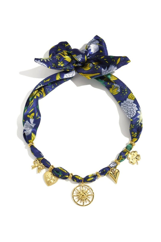 Choker met stoffen band en zon hangerRojaluxe
