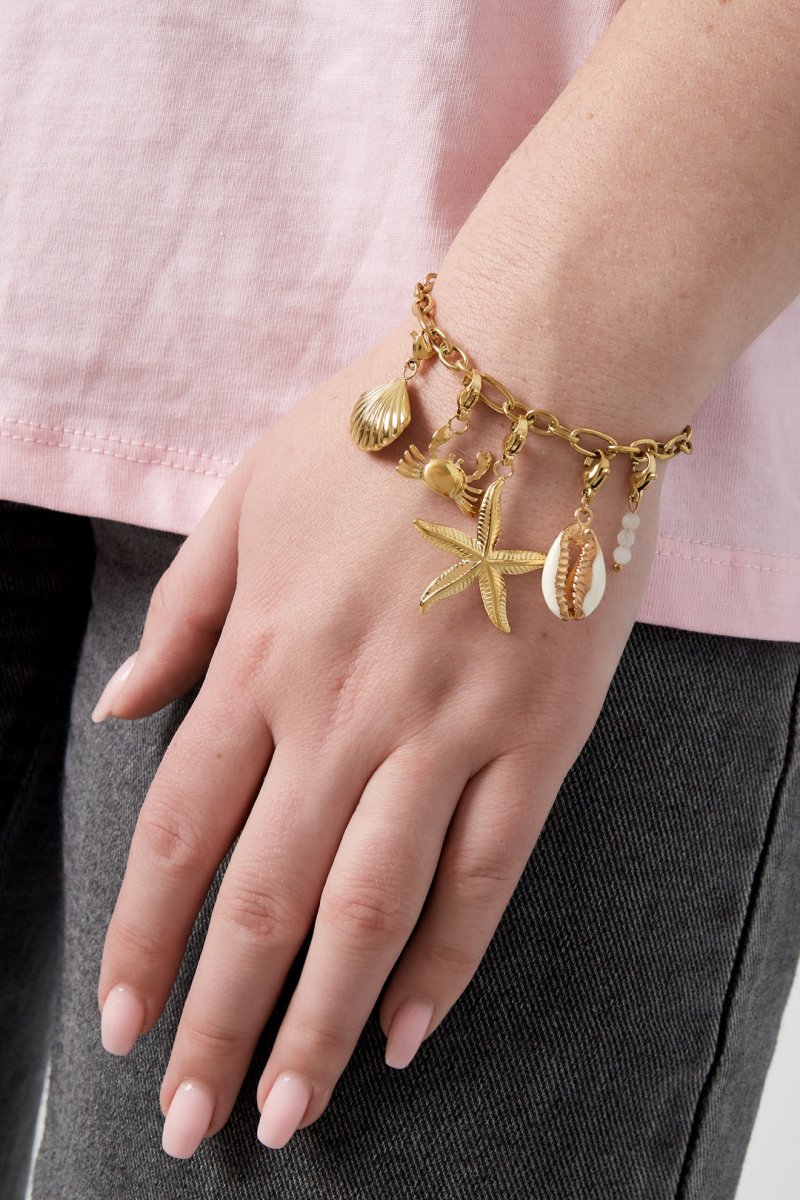 Coastal chic armbandRojaluxe