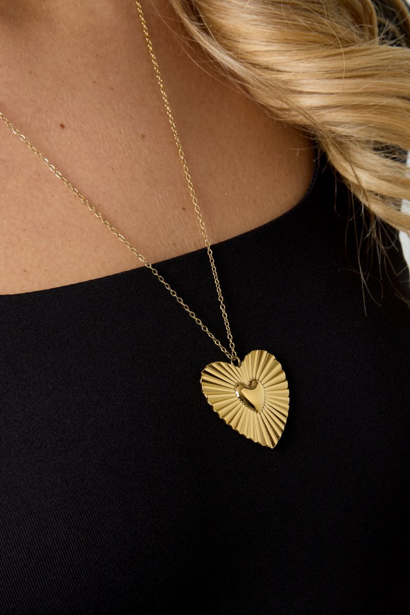 Ketting met hartvormige hangerRojaluxe