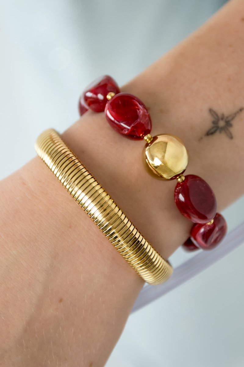 Kralen armband organische met 1 gouden bol - 5 kleurenRojaluxe