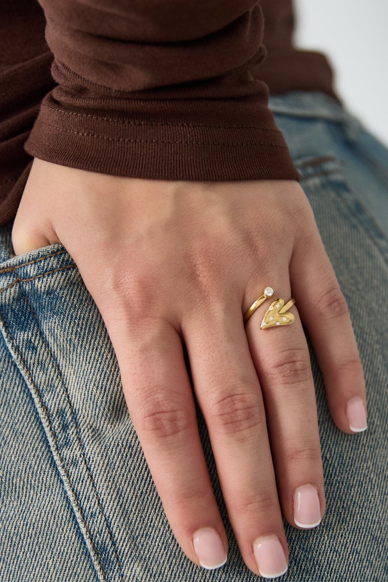 Minimalistische ringen van roestvrij staal met 14-karaats goudlaag, hartvormig, casual en eenvoudig ontwerp, damessieraden.Rojaluxe