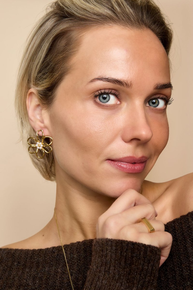 Oorbellen met BloemdesignRojaluxe