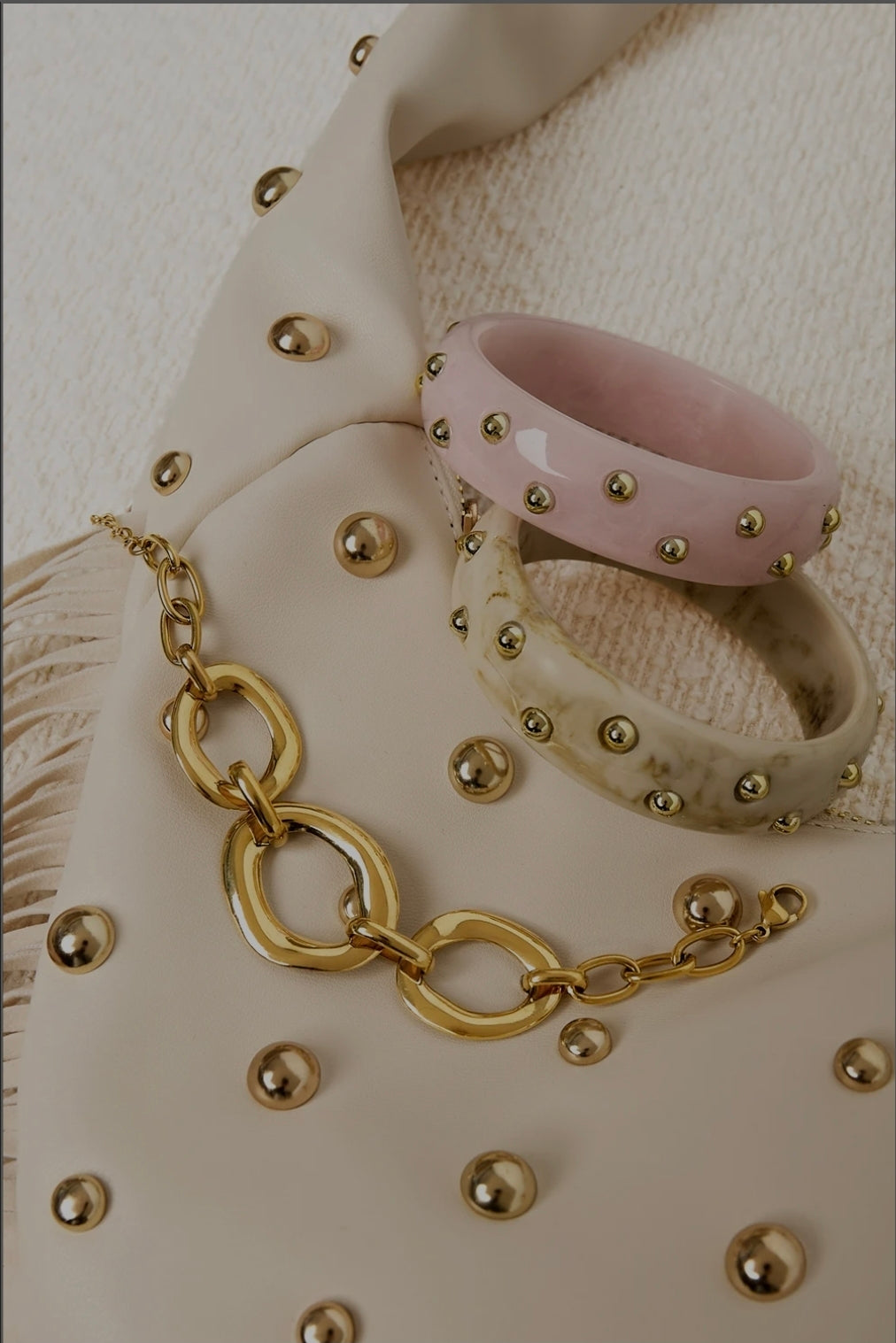 Armband met open gaten - 2 kleuren