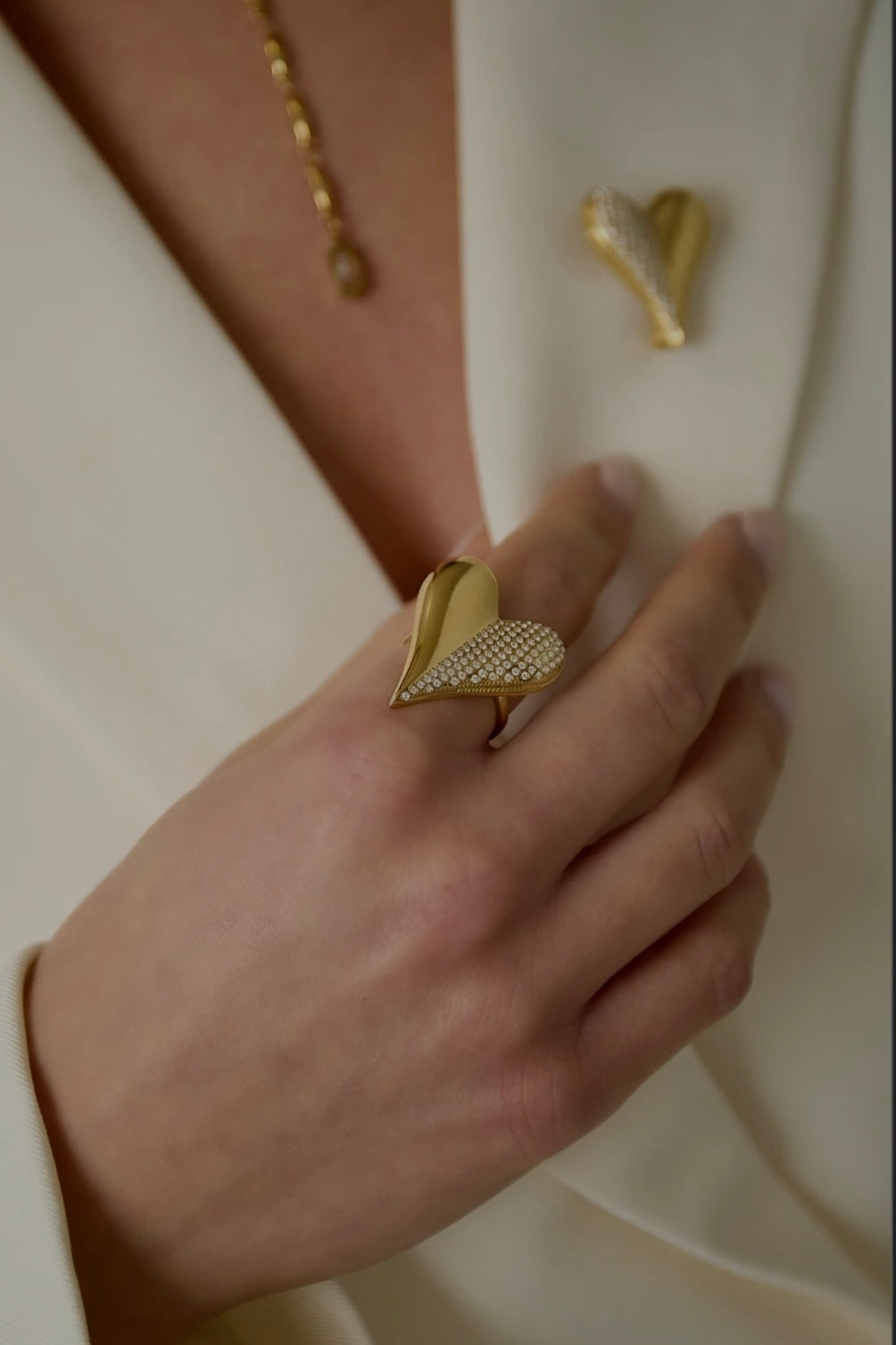 Hartvormige Statement Ring met strass - 2 kleuren
