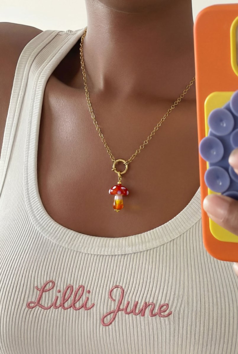 Sieraden bedel paddenstoel roodRojaluxe