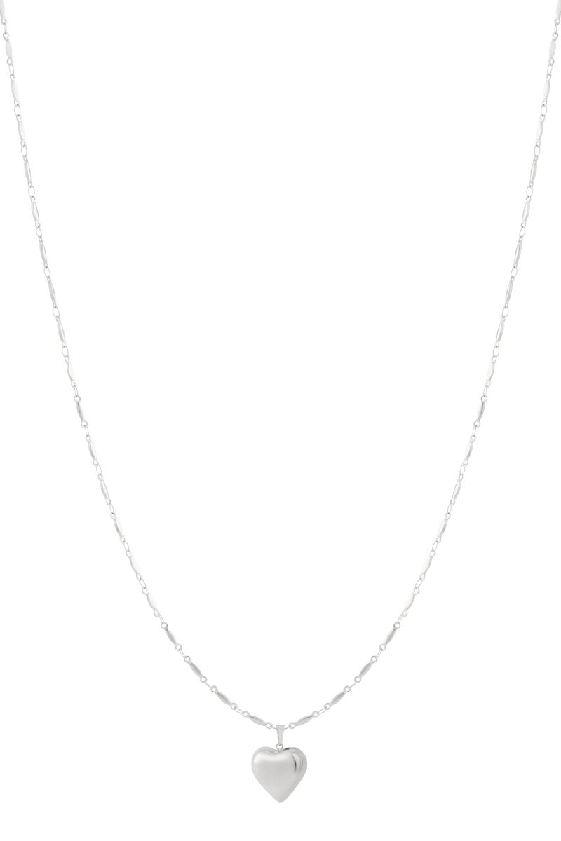 Timeless Heart Pendant NecklaceRojaluxe